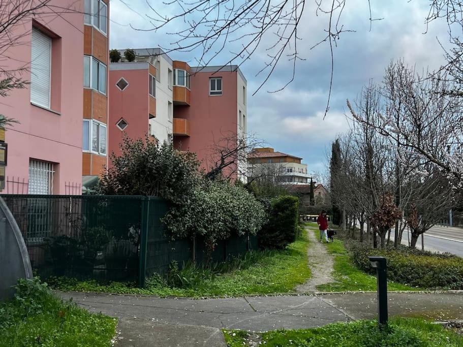 Apparemment Blagnac Proche Tram Apartment Luaran gambar
